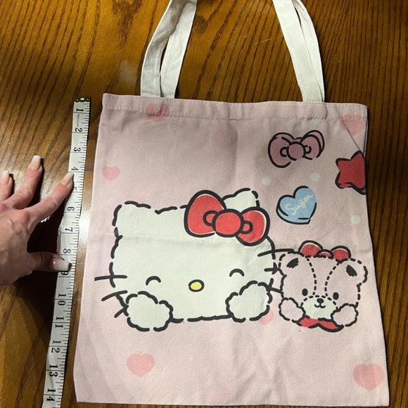 Hello Kitty tote bag!! - Picture 2 of 3